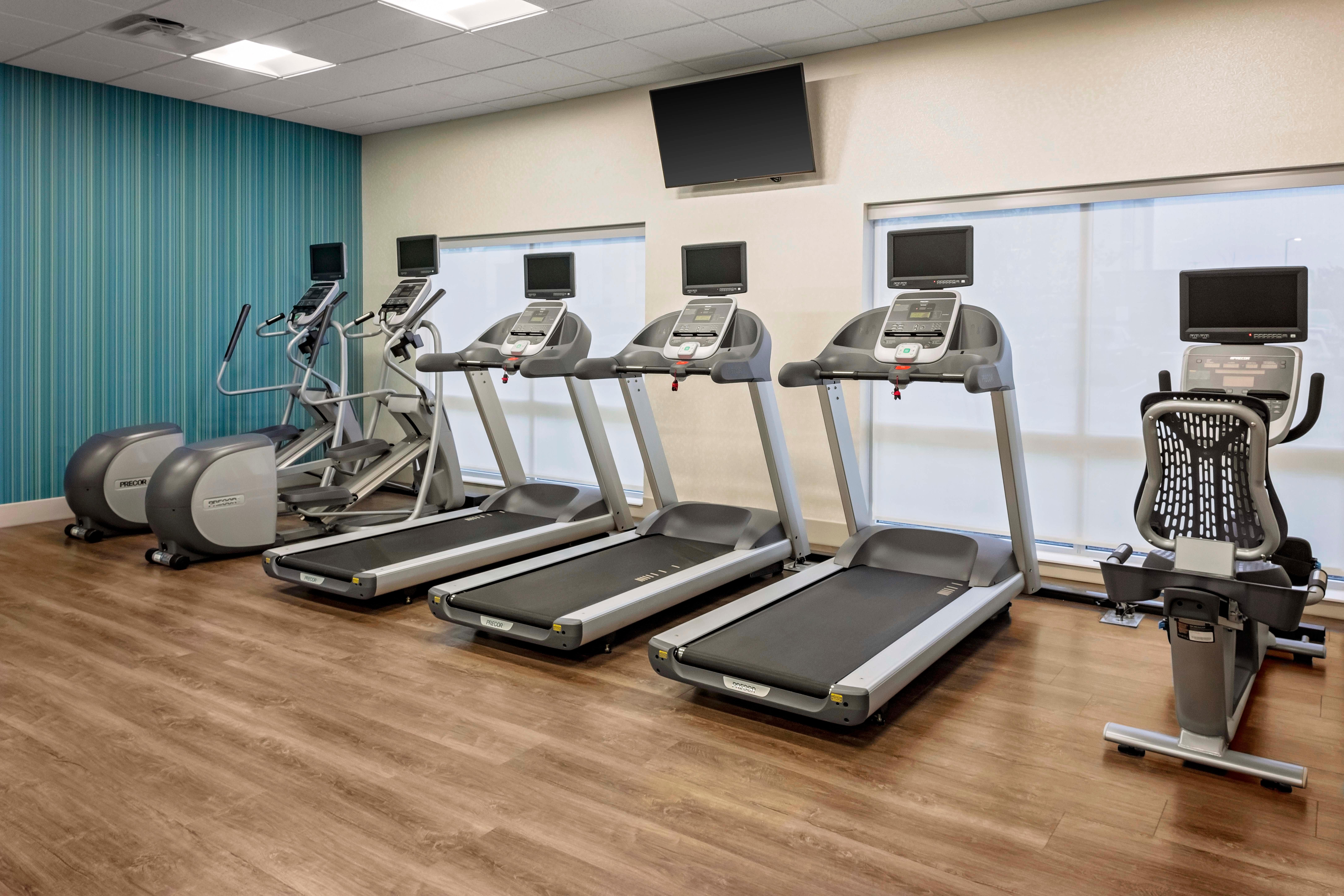 Holiday Inn Express & Suites - Madison By Ihg Екстер'єр фото